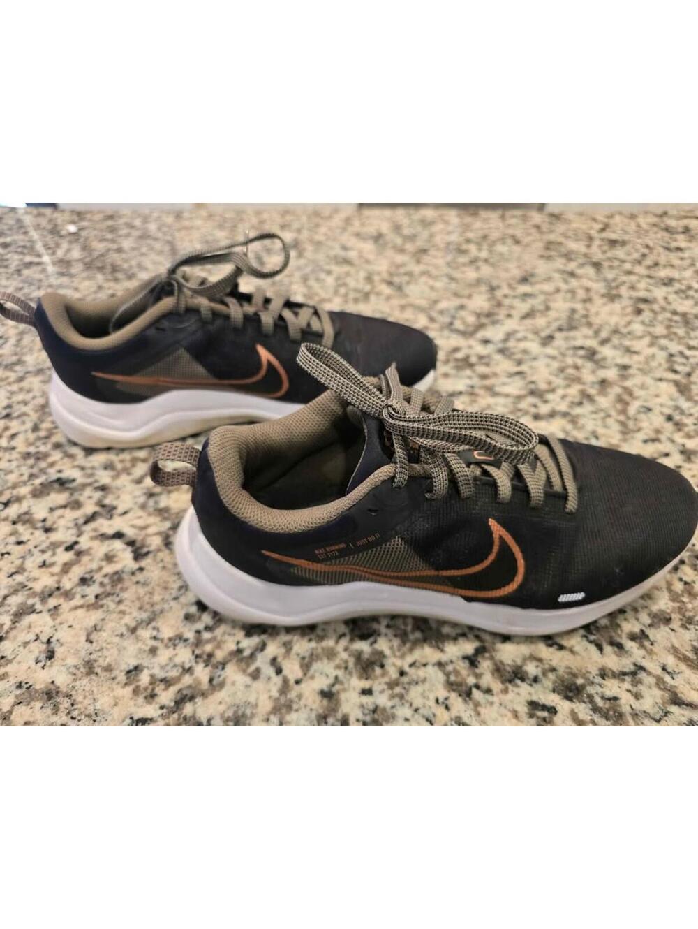 Nike Downshifter 12 Running Women's Size 8